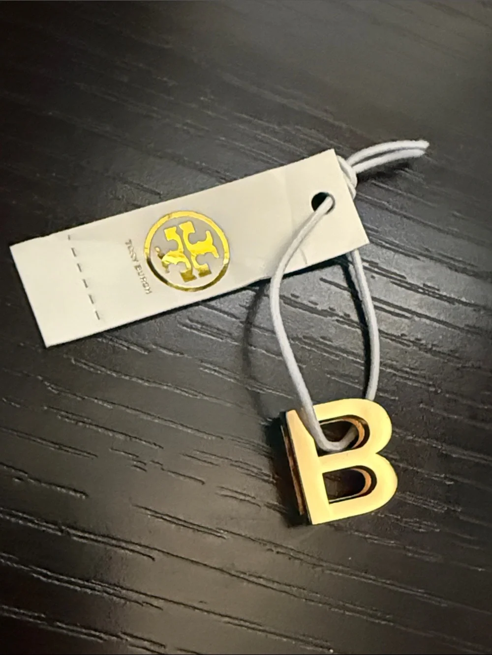 Tory Burch NWT Gold Tone Monogram Initial B Charm Pendant 11158902 OS